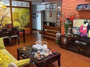 chính chủ cho thuê ch fafilm 19 nguyễn trãi , ngã tư sở, 3pn 106m2 full đồ bàn giao luôn 15tr