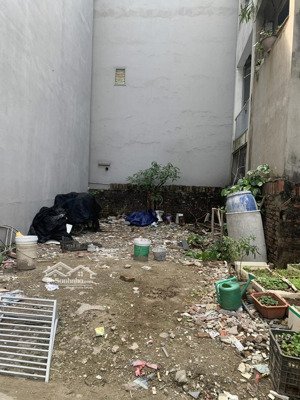 hiếm, trâu quỳ, 48m, 4tỷ65, thoáng sáng, 1 nhà ra oto tránh, dân cư sầm uất, gần trường học, chợ