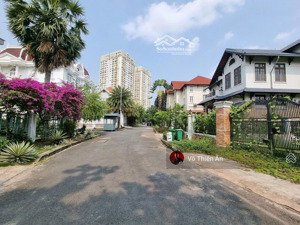 duy nhất! bán đất tặng biệt thự view sông mặt tiền ngay trần não - 15x17m - 4 tầng - chỉ ~185tr/m2