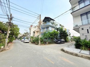 bán đất mt khu bên sông gigamall , cách phạm văn đồng 300m - 6x24m - đường thông - nhỉnh 13ty