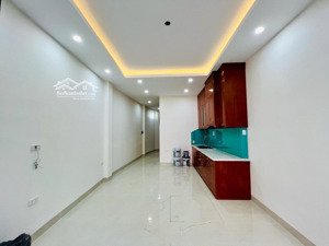 chuẩn hiếm! phố cầu giấy, nhà mặt ngõ 3 gác thông, mới, đẳng cấp ở ngay, sổ đỏ cực đẹp, 47m*5t*5ngủ