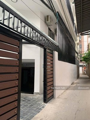 nhanh!vàng tăng-chủ quyết bán,ccmn phú diễn,thang máy,oto đỗ cửa,dt:50m2x6t,mt:4.5m,11ty
