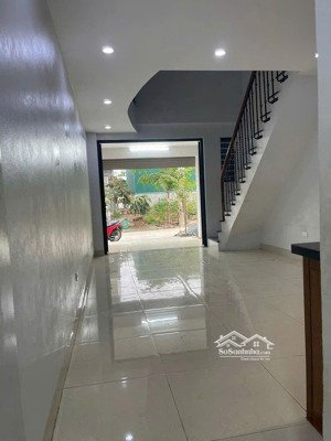 liền kề 10.xx tỷ, dt 52.5m2, hướng đn, vỉa hè 3m, đường 12m, kđt dương nội, hà đông