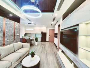 cho thuê căn hộ 2pn2wc full nội thất đẹp mới tinh. diện tích rộng. phù hợp gia đình ở. lh0986423316