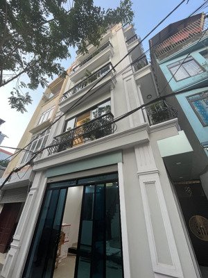 bán nhà nguyễn văn cừ 43m, 6 tầng 9,6 tỷ: lô góc , ô tô , gần phố, dân xây , nội thất xịn sò