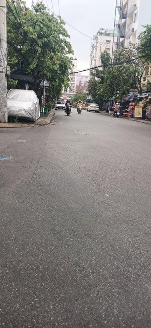 61m2- shr- 7 tỷ- đường số lý phục man quận 7- dòng tiền ổn định- nhà c4 tiện xây mới