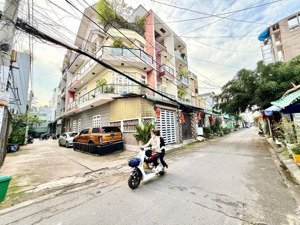 bình tân, nhà 4 tầng giá rẻ, 4x13, 52mv, hẻm xe tải đỗ cửa, 840 hương lộ 2 giá 5,7tỷ (trả là bán)