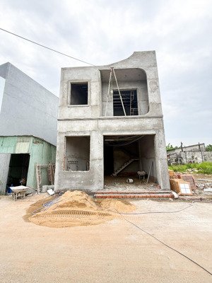 rẽ nhất kdc hoàng minh chánh - nhà 1t1l (hoàn công) đường nhựa 9m. giá chỉ 3,1 tỷ