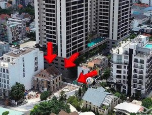 khan hiếm! bán nhà góc 2 mặt tiền đường quốc hương- thảo điền q.2- dt 15x20m -hầm 6 tầng- giá 52 tỷ