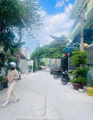 nhà 4 tầng đẹp kiên cố - 80m2 - 4,5x15 - hẻm xe tải - ngay kdc nam hùng vương - an lạc - chỉ 6.35ty