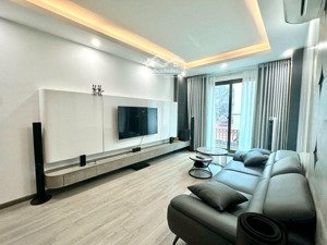 bán nhà đền lừ, thang máy, phân lô ô tô chạy vòng quanh, 5 tầng giá tốt