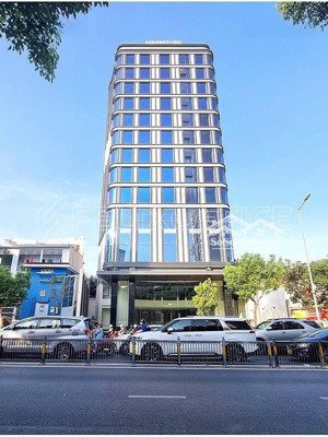 chuyển nhượng dự án mặt tiền hai bà trưng, p. bến nghé, quận 1. dt 31x47m, 2 hầm 22 tầng