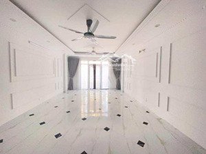 đấu giá 7 tầng thang máy, mặt tiền 5m đa sỹ, kiến hưng, hà đông. lh 