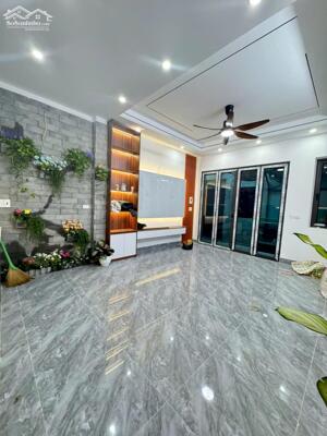 BÁN NHÀ ĐẸP 1.8 TỶ 3 TẦNG 33M2 ( TÂY NAM ) NGÕ PHỐ HÀNG CẤP