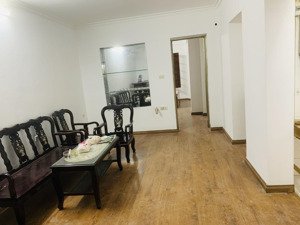 cho thuê căn hộ dt 75m ngõ 62 nguyễn chí thanh, đống đa, hà nội.