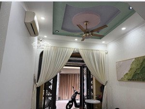 cách võ văn ngân vài bữa chân, gần vincom, chợ thủ đức