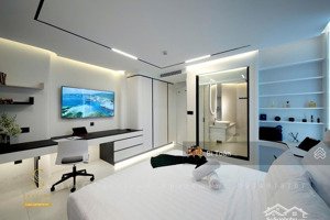 căn vip duy nhất có sổ!
bán căn hộ goldcoast tầng cao 2 phòng ngủ, nội thất cực đẹp