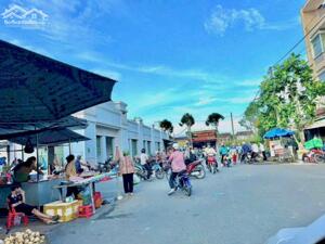 CẶP NỀN 220M2 MẶT TIỀN ĐƯỜNG PHƯỢNG HOÀNG - KDC HOÀNG QUÂN - XÃ MỸ HOÀ - TX. BÌNH MINH - VĨNH LONG