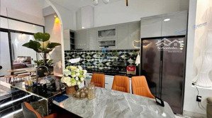 cho thuê nhà đẹp 4pn đường trung lương, hoà xuân. có hồ bơi. sân vườn