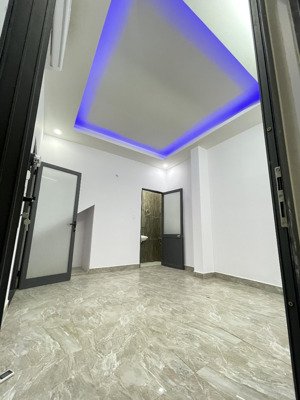 cho thuê phòng mới gần gigamall thủ đức - 20m2 có máy lạnh - khu trọ an ninh văn minh