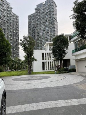 bán biệt thự đảo ecopark diện tích đất 300m hướng hồ đông nam giá 80 tỷ bao phí