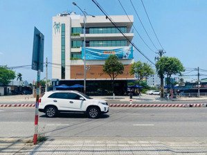 bán đất mặt tiền cách mạng tháng tám,cầm lệ,đà nẵng.dt 210m2 giá 11 tỷ.