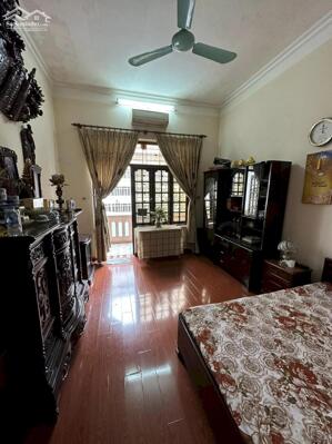 Bán nhà Mỗ Lao, ngõ thoáng rộng rãi, dân xây kiên cố, vài bước ra phố, 43m2, hơn 8 tỷ