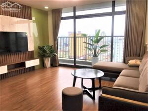 Bán F4- Phố Trung Kính, 80m2, 3pn, nhà đẹp hơn 7 tỷ