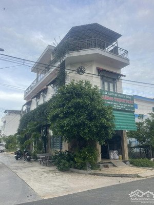 bán nhà, căn góc 2 tầng khu tđc hòn rớ 2, nha trang. đường số 9 view sông, kề bên sun group.