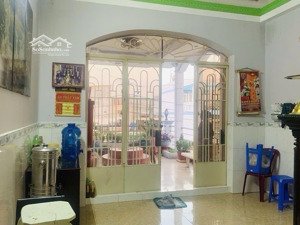 mặt tiền đường dã tượng, phường 9, q8 cần bán gấp xuất cảnh usa giá chỉ 10,8 tỷ.