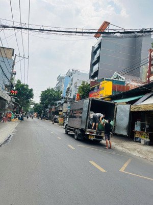 bán nhà mặt tiền khuông việt giáp tân bình | 5.6x24m | cấp 4 | 15.5 tỷ