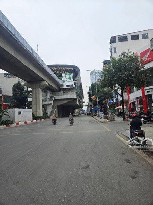 mặt phố quang trung 65m 2 mặt phố vip kinh doanh cực đỉnh vỉa hè rộng chỉ 25.x tỉ