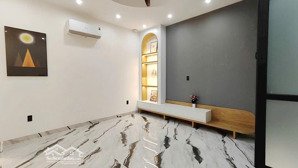 siêu phẩm nhà có thang máy mới 100% hxh phạm văn chiêu p 16 chưa đến 8 tỷ