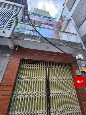 sự thật đằng sau căn nhà 45 triệu/tháng tại quận 10