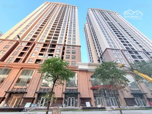 chính chủ cần bán gấp căn 2pn the charm an hưng giá tốt