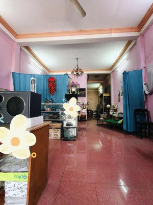 chủ đi mỹ cần bán gấp đường số 144 mt kinh doanh 78,8m2 giá 10 tỷ.