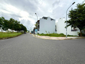 bán lô góc biệt thự đẹp mỹ gia gói 5 - kề cận sun group giá tốt