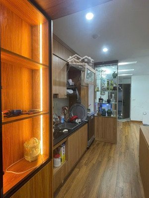 bán nhà ruby 3 phúc lợi, long biên. dt: 70m2, 03 ngủ. giá: 4,5 tỷ. lh/zalo: 