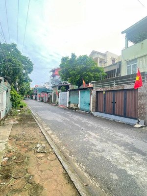 chính chủ cần tiền kinh doanh bán gấp nhà phố thạch bàn long biên hà nội dt 152m2 lh 