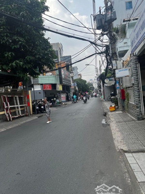 mặt tiền bành văn trân hiếm nhà bán rẻ vậy