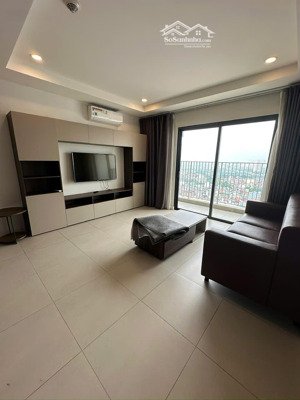 cho thuê gấp căn hộ chung cư 2pn full đồ bên kosmo tây hồ