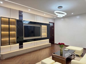 chính chủ gửi bán nhanh căn hộ trung hoà nhân chính 2pn siêu rộng