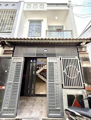 vị trí đẹp, lô góc 2 mặt tiền nhà nguyễn thị tần - q8 - ctl, hxh - sang tên ngay