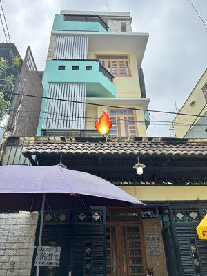 mặt tiền nguyễn thị tần q8, 124m2, ngang 6,2x20m, 4 tầng btct, 4pn, xe hơi ngủ trong nhà, sổ vuông