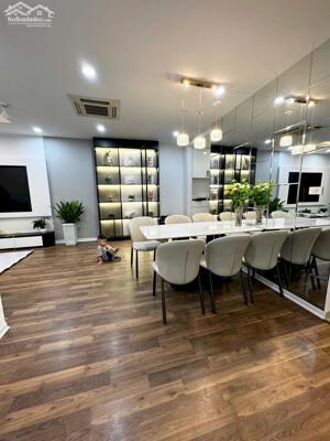 Cần bán trước tết căn hộ CT2A Lê Đức Thọ, dt 93m,3pn,2 vs, ,sửa đẹp, lh 0983816388