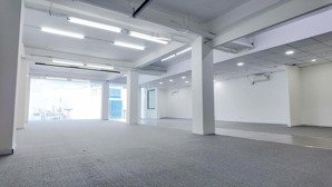 cho thuê văn phòng diện tích 154m2 ngay khu vip k300. giá thuê