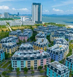 bán nhanh căn 7 ngủ xây 5 tầng cách biển vài bước chân giá rẻ nhất thị trường. lh 