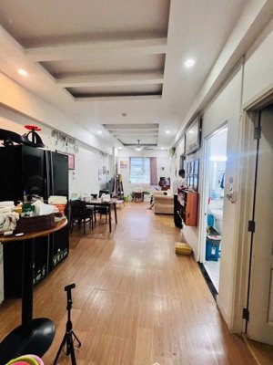 chung cư lotus, trịnh đình thảo, tp: 70m2, 2p ngủ, có nt, 9triệu