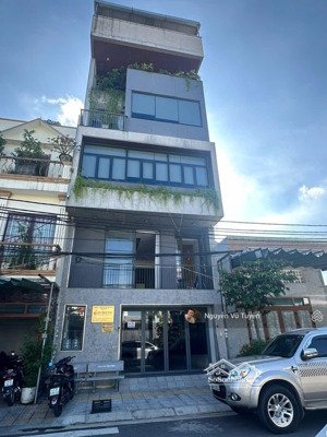 bán nhà 4.5 tầng đường nguyễn như hạnh - đà nẵng