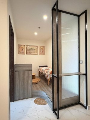 bán nhanh căn hộ 1 pn+ dt 55m2 giá 3,7 tỷ tl mạnh. phân khu the beverly - vinhomes grand park